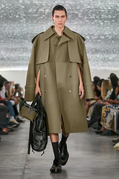 Look 45